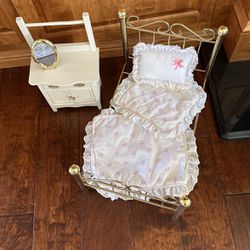 American Girl Doll Samantha Bed And Dresser