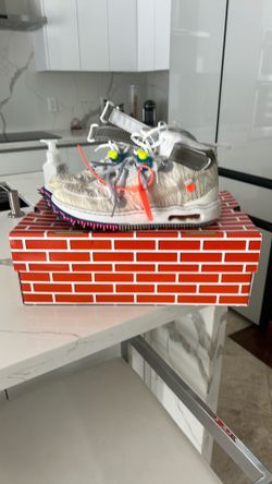 Authentic off white mids