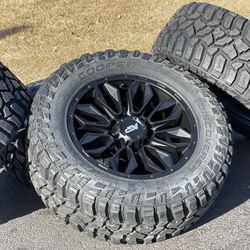 NEW 20” Ford F-250 Wheels Black 8x170 Rims 35” Cooper STT tires F-350 F250 F350
