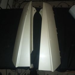 Cadillac Escalade Rear D Pillar Panel Vents Set L&R