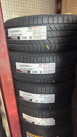 Hankook Kinergy ST 195/60R15 88T Tires – Set of 4