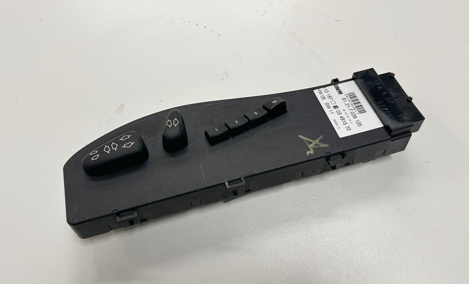 BMW E46 330 325 E85 DRIVER FRONT SEAT CONTROL SWITCH