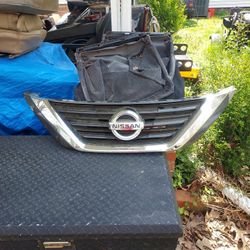Nissan Grill Shell