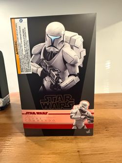 HOT TOYS STAR WARS 1/6 FIGURES FOR RUSH SALE **