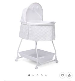 Delta  Baby Bassinet