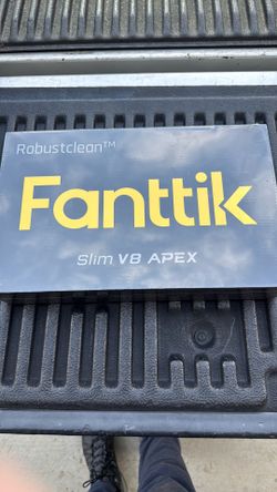 Fanttik slim cordless portable vac for car