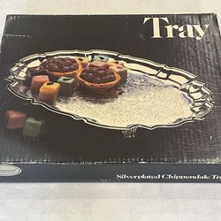 Silver-plated Chippendale style serving tray by Leonard Silver. 14.5”x 11.25”