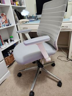 (Like New)​ Luxury Office Chair
