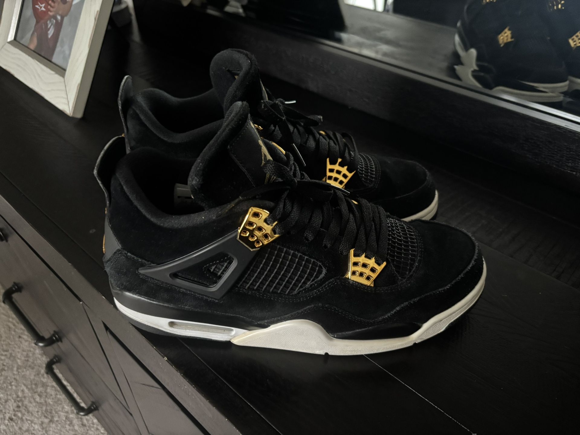 Jordan 4 Retro Royalty 10.5