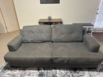 Modern Gray Convertible Sleeper Sofa – Great Condition (UTC/La Jolla)