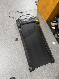 Walking Treadmill good with standing desks