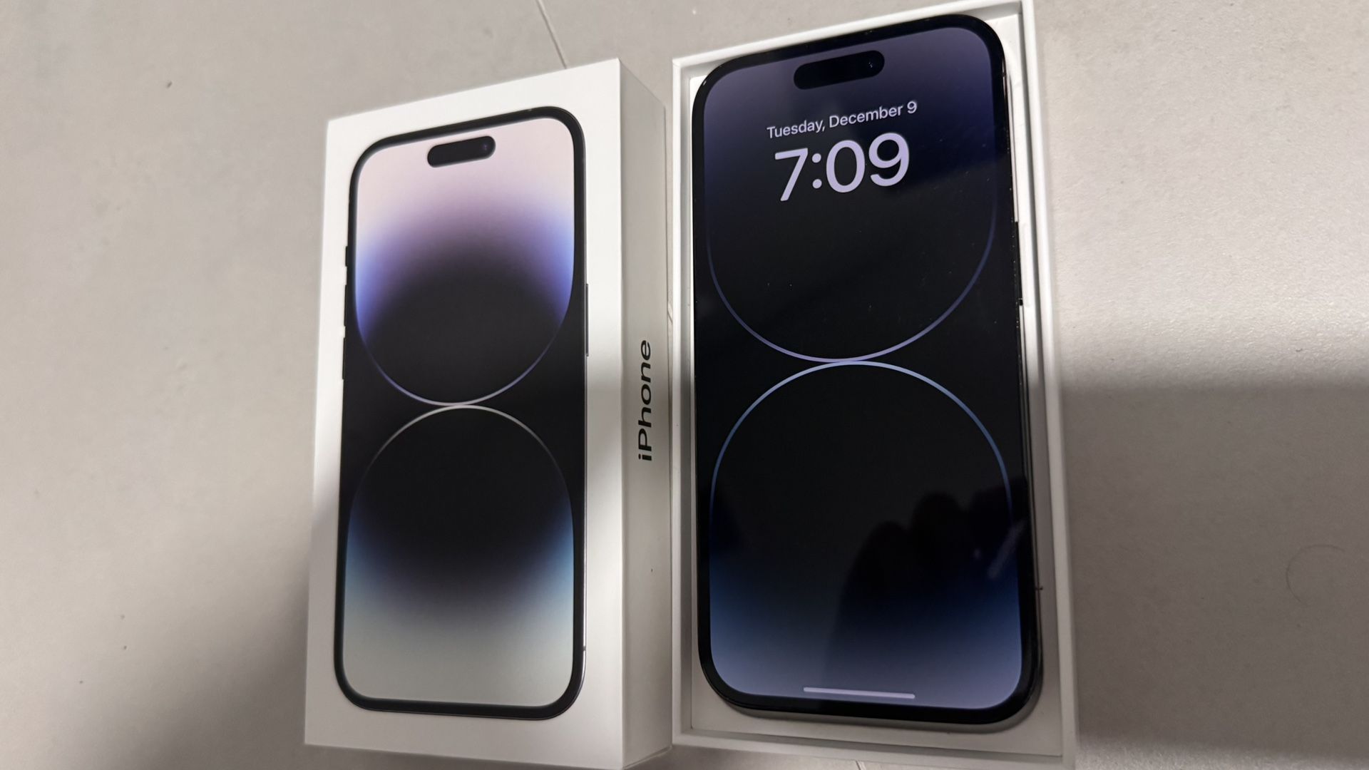 Apple iPhone 14 Pro Space Black 128GB Unlocked