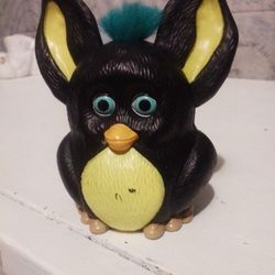 2005 Burger King Black And Yellow Moving Ears Furby 