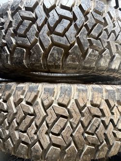 37x12.50R17