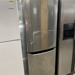 LG 24” Bottom Freezer In Stainless Steel New Open Box
