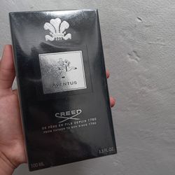 Creed Aventus 