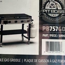 NIB Pitboss Portable 4 Burner Gas Deluxe Griddle