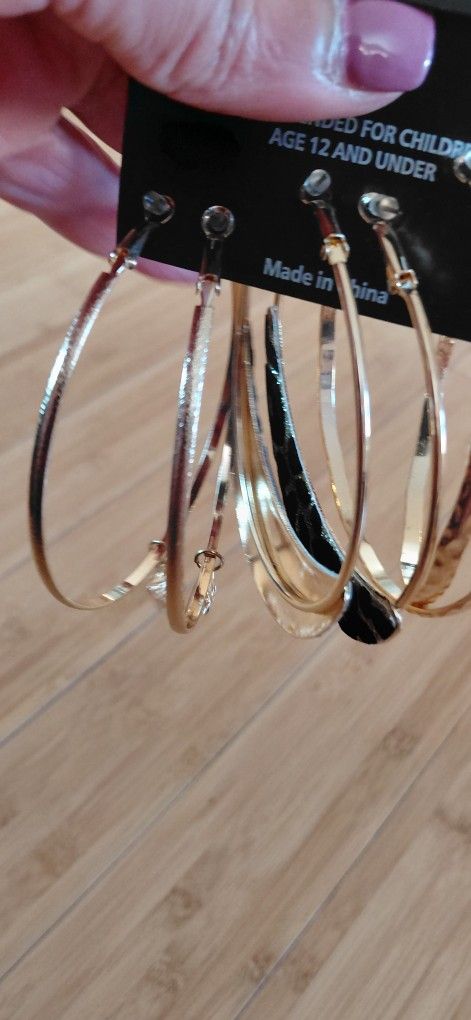 6 pairs brand new womens earrings all $9