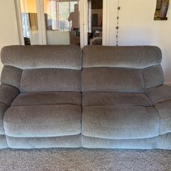 Soft Reclining Couch And Oversized Recliner Chair
