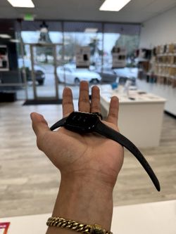 🧨 Smartwatch Steal – Save 75% on Apple Watch 6