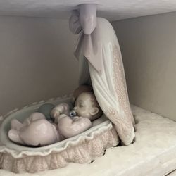 Lladro Sweet Dreamers Figurine 06127  in Box $200