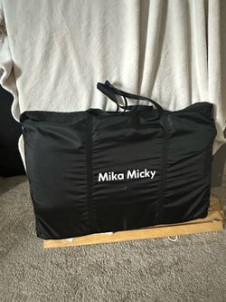 Mika Mickey Baby Bassinet