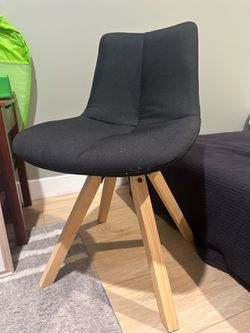 2 chairs