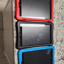 3 Amazon Fire Tablets With Covers