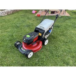 Toro Wireless Lawn Mower 