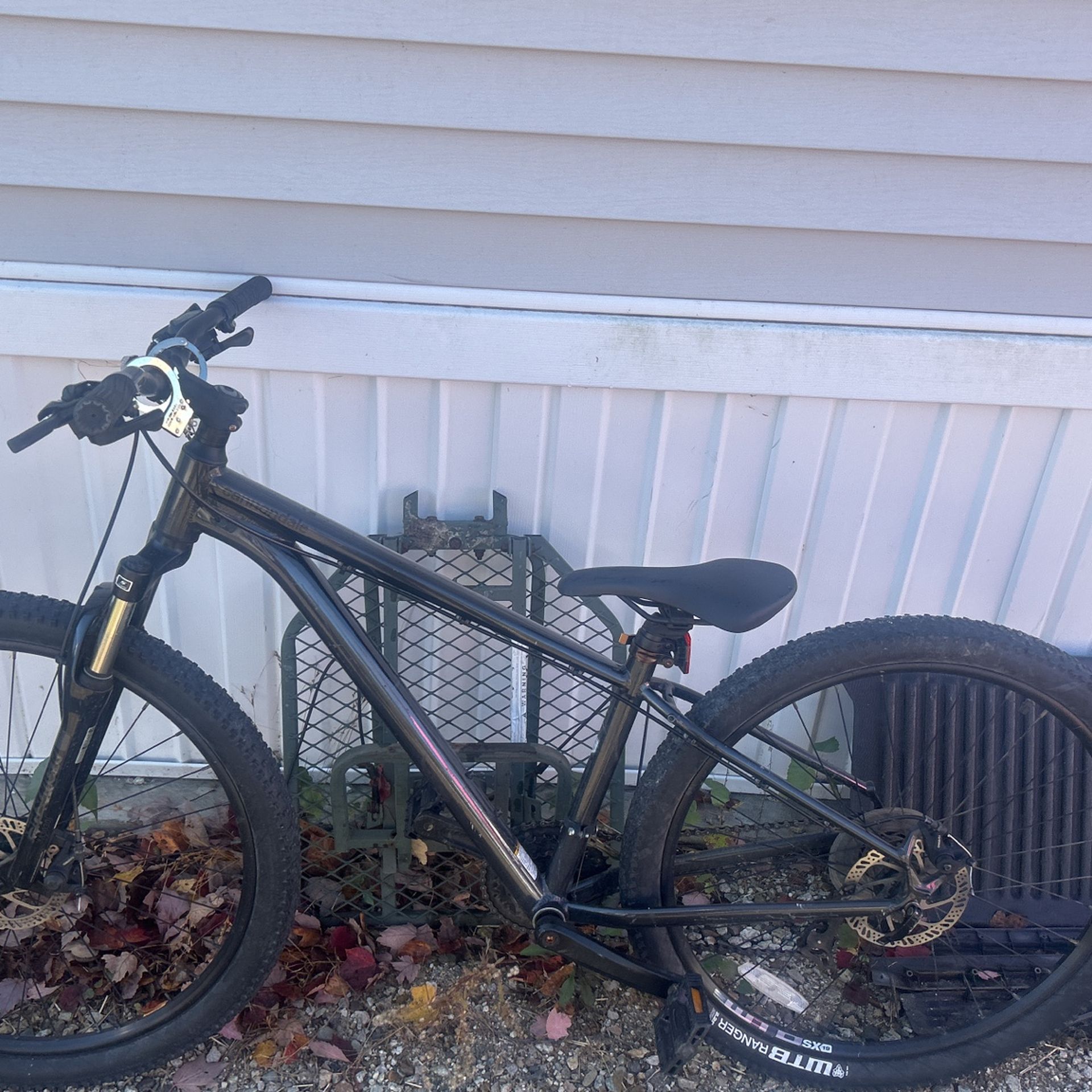 Cannondale Mountain Bike
