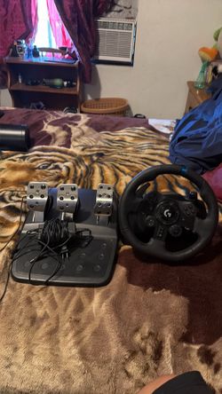 Logitech G 29 steering wheel