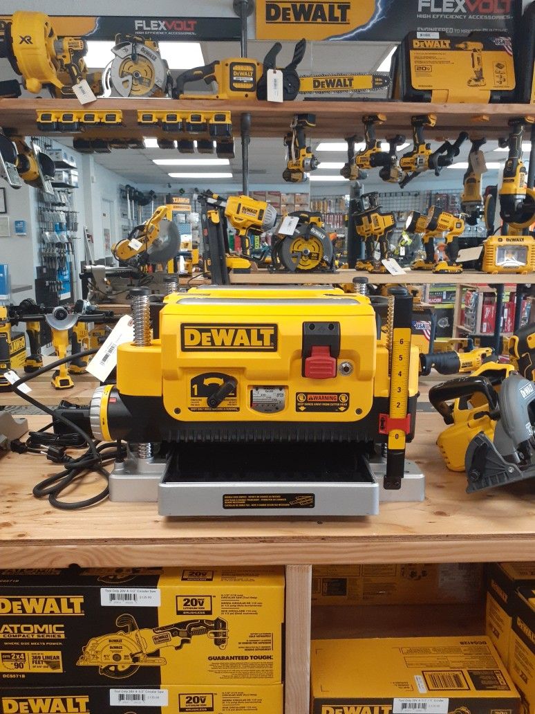 Dewalt Corded 13" Thickness Planer