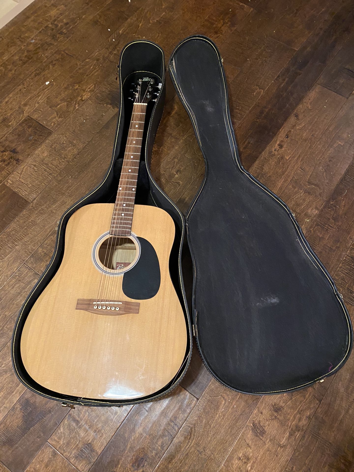 Rogue RA-100D Dreadnought Acoustic Guitar Natural