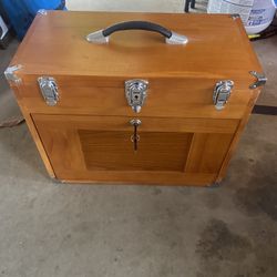 8 Drawer Wood Tool Chest