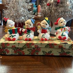 Ucagco Snowman NOEL Shaker Set