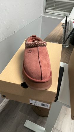UGG TAZZ Women’s Platform Red Jasper