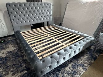 🔥🖤 DREAM QUEEN GRAY PLATFORM BED 🖤🔥