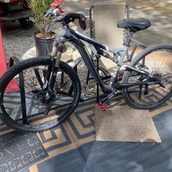 Trek Mountain Bike Full  Suspension  