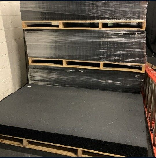 NEW Gym Mats 4ft X 6ft Rubber Flooring HEAVY DUTY Horse Stall Mats For Home Gym Exercise Pads Fitness Tiles