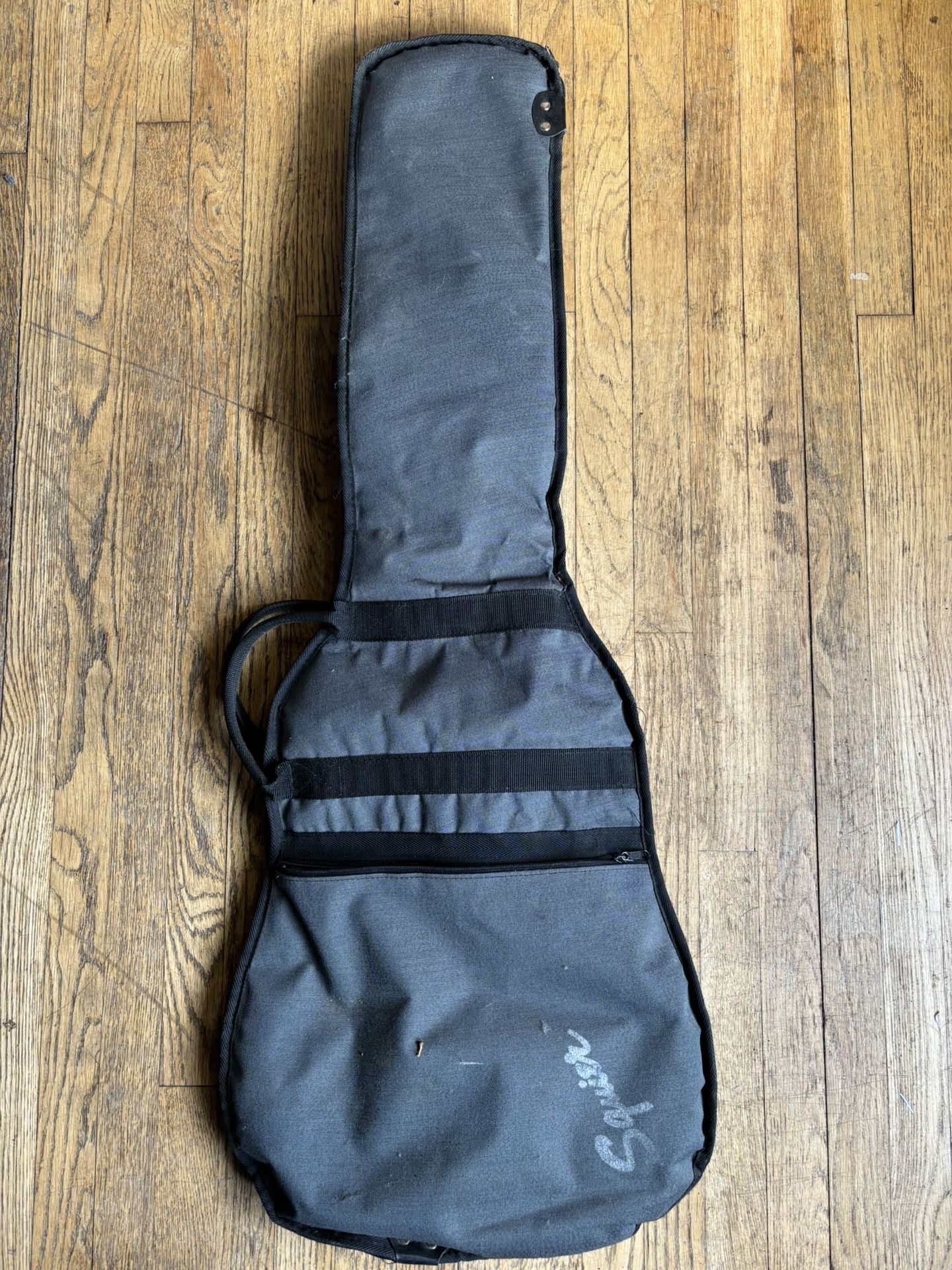 Soft guitar/bass case