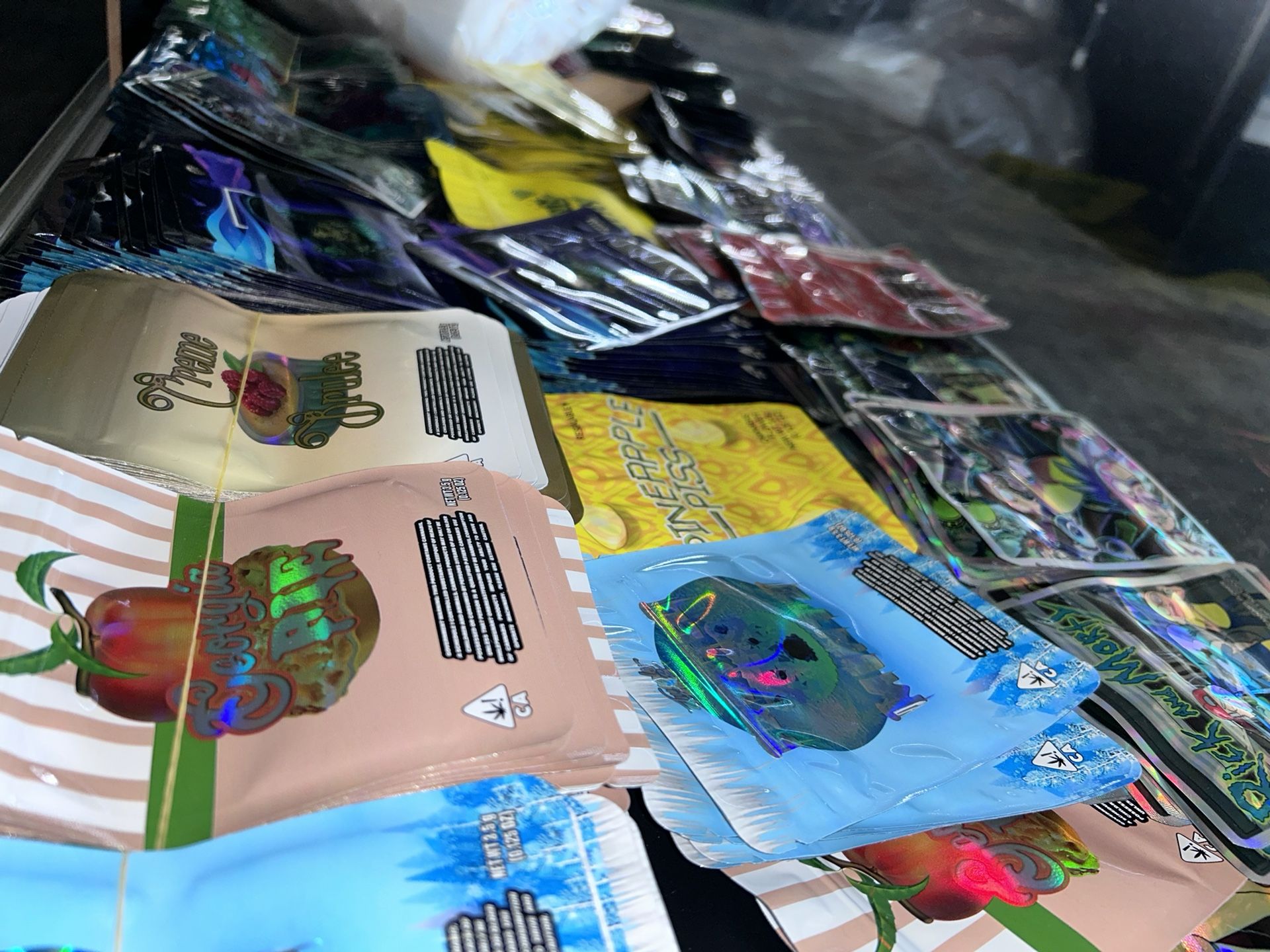 3.5g Mylar Storage Bags – Assorted Designs