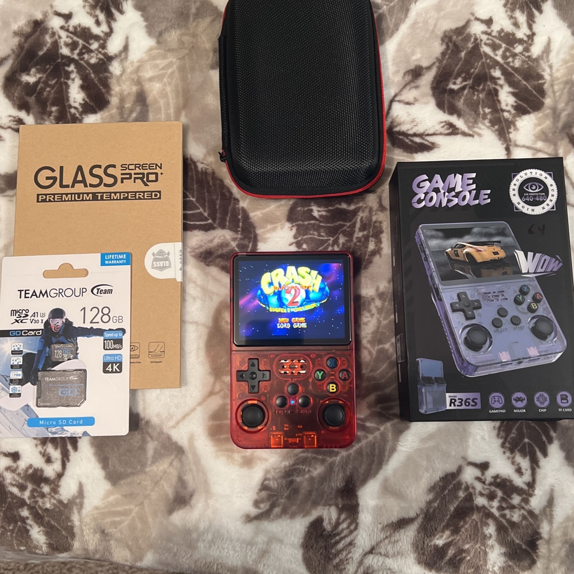 Brand New R36S Retro Game Handheld, 128GB - 21,000+ Full Games! Pokemon, Mario, Zelda! Gameboy! Nintendo! Playstation! Sega! N64!