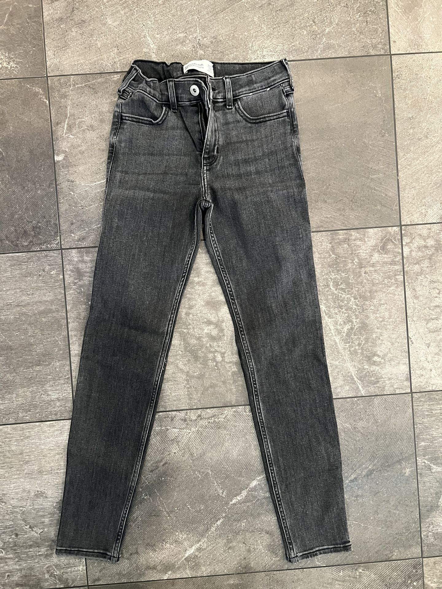 Abercrombie Kids High Waisted Jean Leggings Size 9/10 Great Condition 