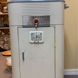 1950s Vintage Westinghouse Roaster / Broiler Works