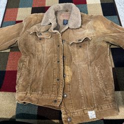 Abercrombie and Fitch Men Sherpa Jacket. Size Small 