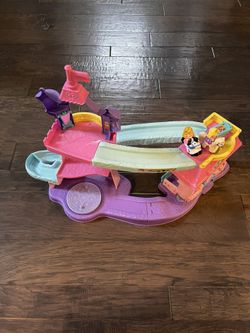 Girl Toys
