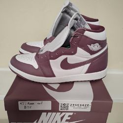 Deadatock Jordan Retro 1  Mauve Size 11 Comes With Original Receipt 