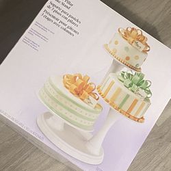 Wilton Pillar Style 3-Tier Cupcake, Dessert, and Cake Stand