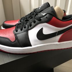 Jordan 1 Low Bred Toe Sz 11