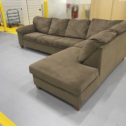 Sectional Sofa 